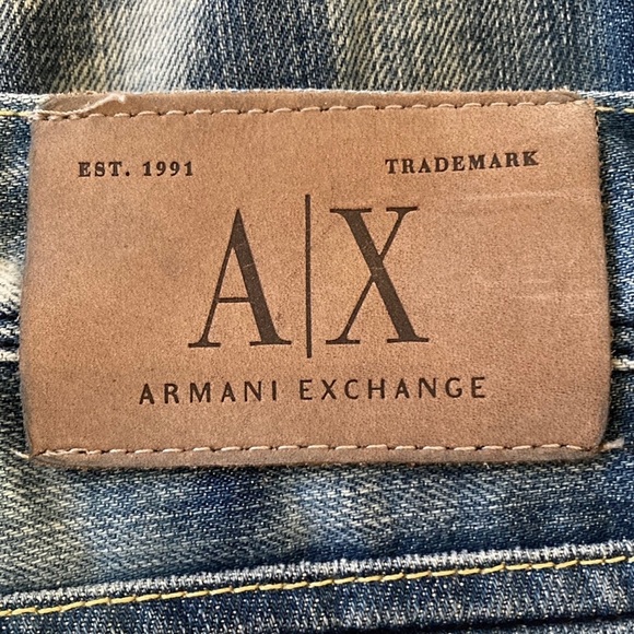 ARMANI EXCHANGE women’s blue ‘bleach stained’ Jeans bootleg - Picture 9 of 15